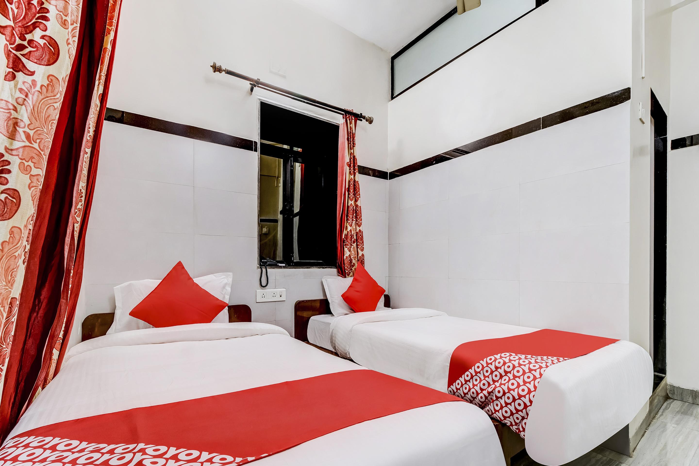 Super Oyo Hotel Dreamland Bombaj Exteriér fotografie