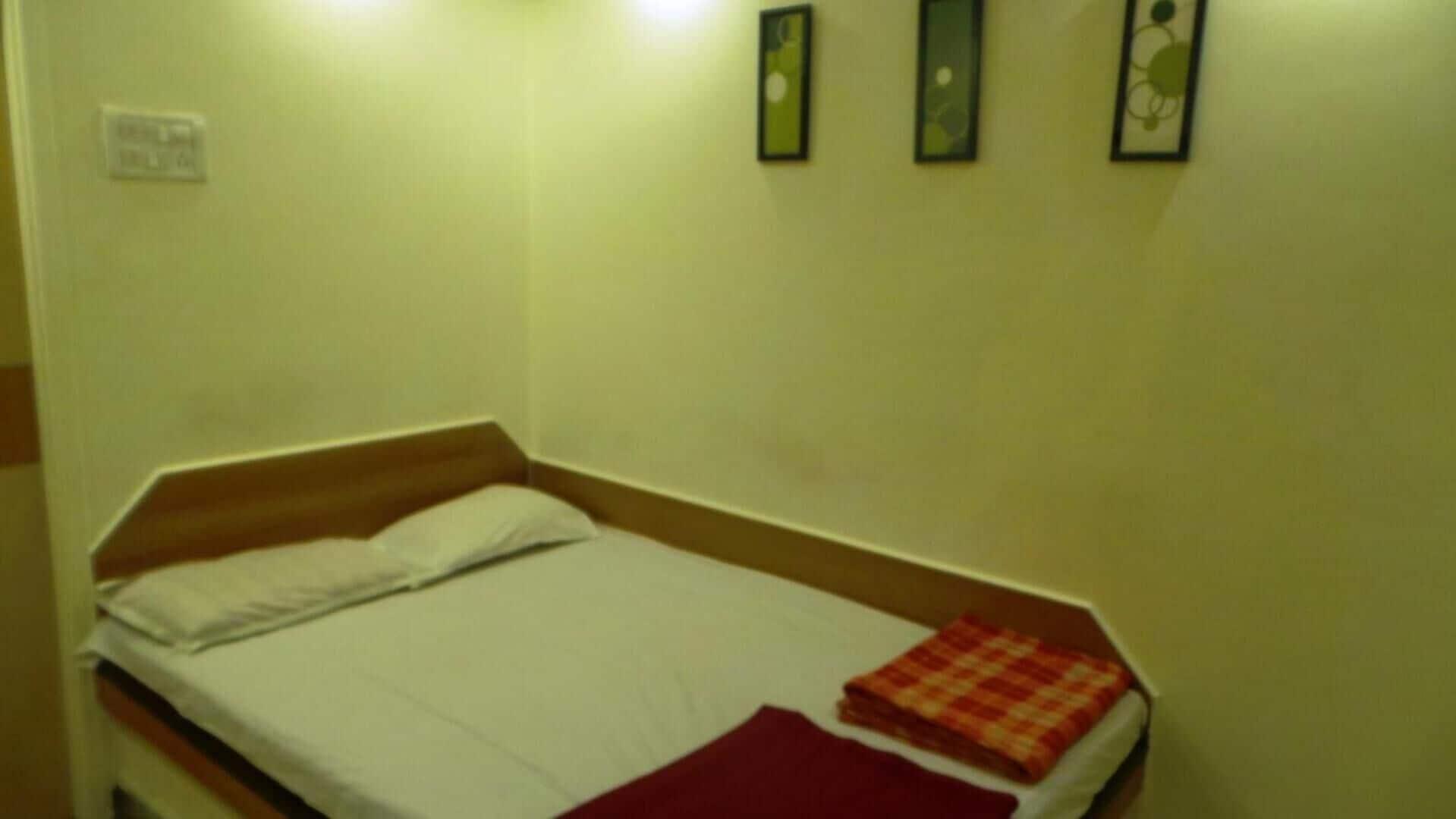 Super Oyo Hotel Dreamland Bombaj Exteriér fotografie